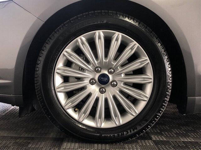 2013 Ford Fusion Hybrid SE