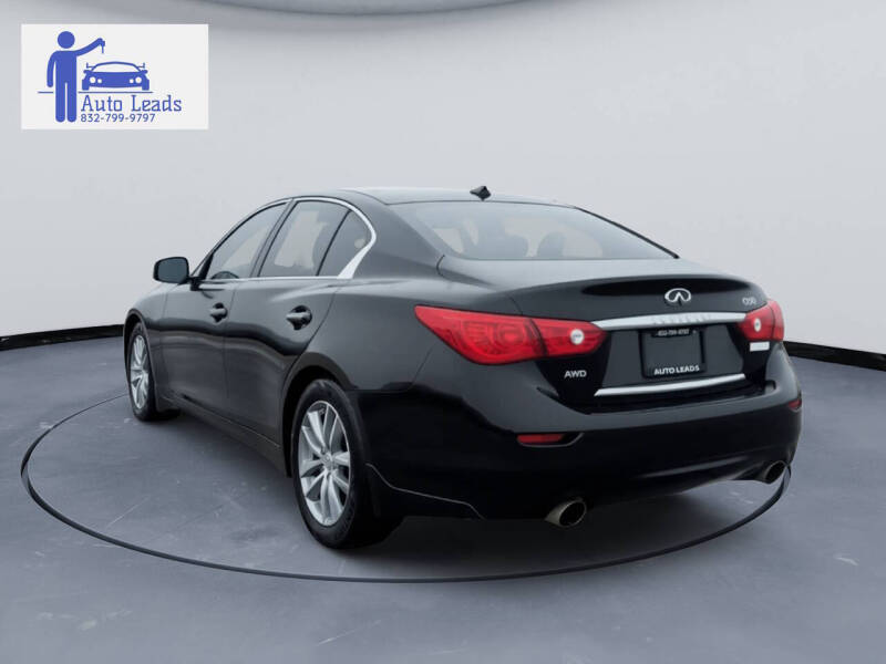 2015 Infiniti Q50 Premium