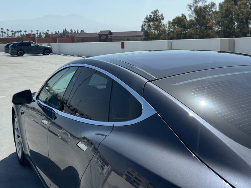 2017 Tesla Model S