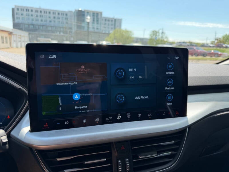 2024 Ford Escape Platinum