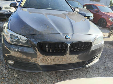 2016 BMW 5 Series 528i