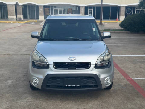 2013 Kia Soul +