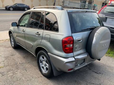2005 Toyota RAV4