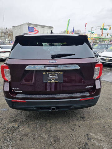 2022 Ford Explorer XLT