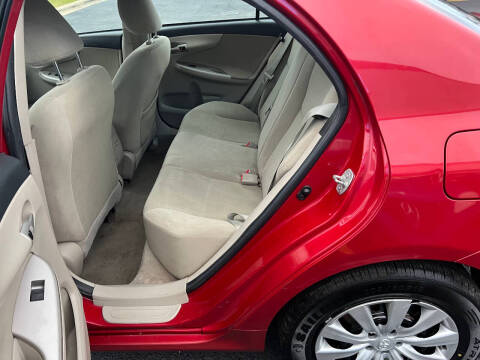 2012 Toyota Corolla LE