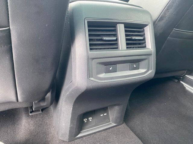 2023 Volkswagen Atlas Cross Sport V6 SEL Premium R-Line 4Motion