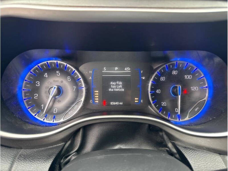 2020 Chrysler Pacifica Touring L