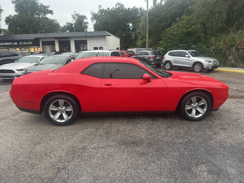 2015 Dodge Challenger SXT