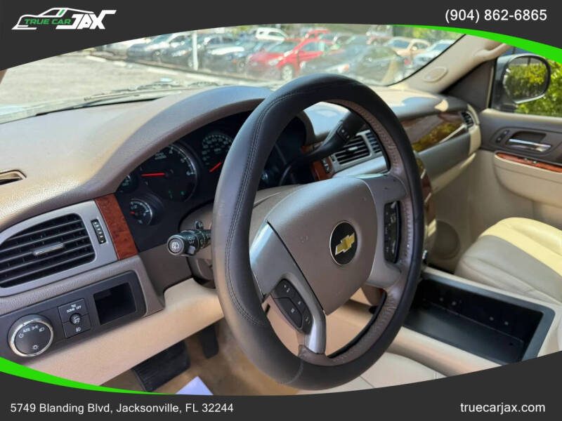 2014 Chevrolet Suburban LT