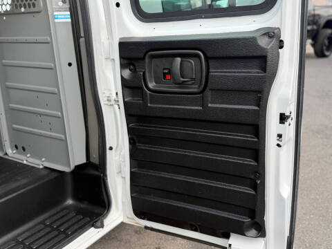 2013 Chevrolet Express 3500