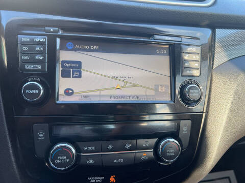 2015 Nissan Rogue SL