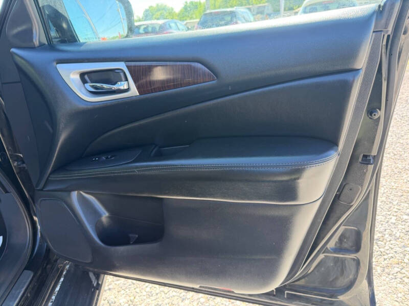 2014 Nissan Pathfinder Platinum