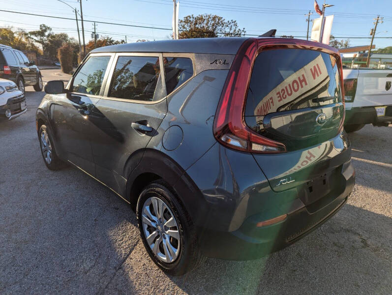 2020 Kia Soul LX
