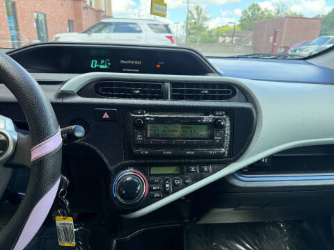 2012 Toyota Prius c One