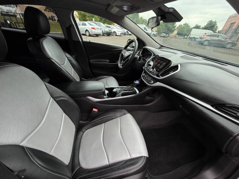 2018 Chevrolet Volt LT