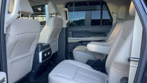 2022 Ford Expedition MAX XLT