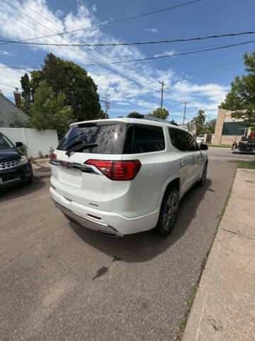 2017 GMC Acadia Denali