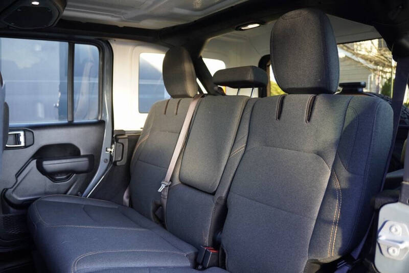 2024 Jeep Wrangler Willys 4xe