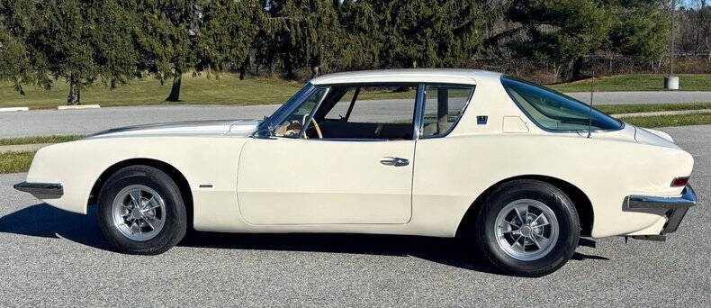 1963 Studebaker Avanti