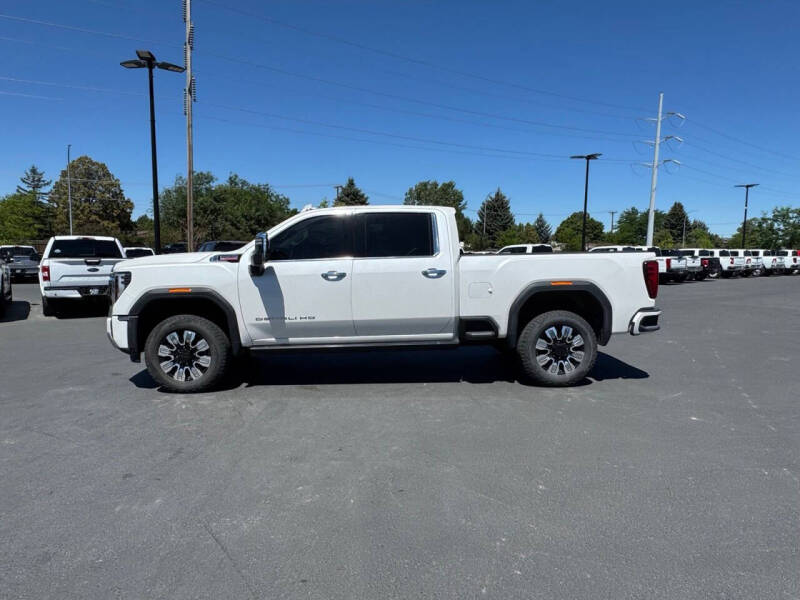 2025 GMC Sierra 3500HD