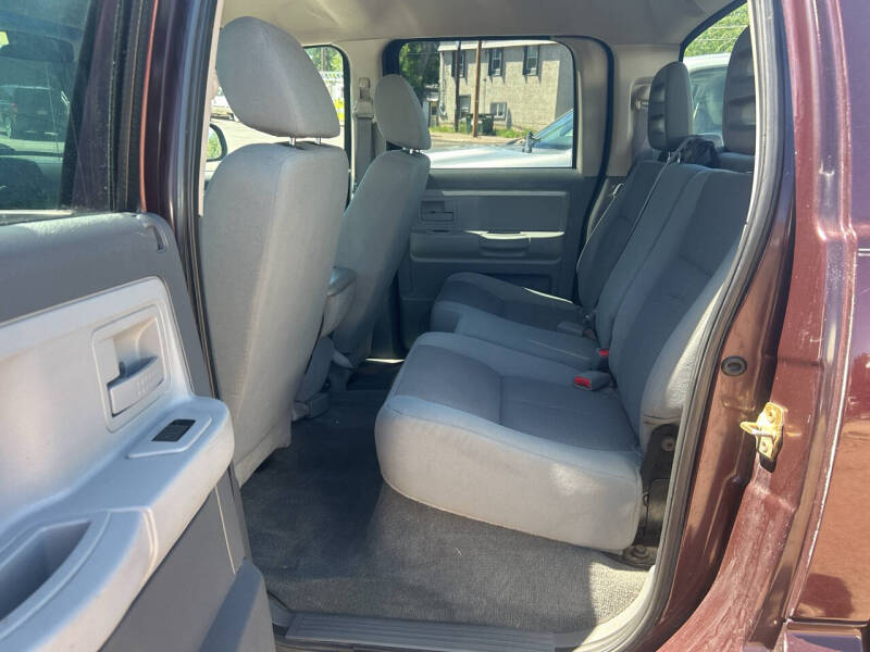 2005 Dodge Dakota SLT
