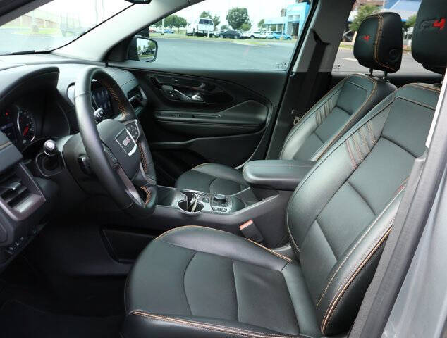 2024 GMC Terrain AT4