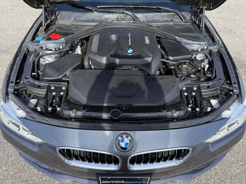 2018 BMW 3 Series 330i