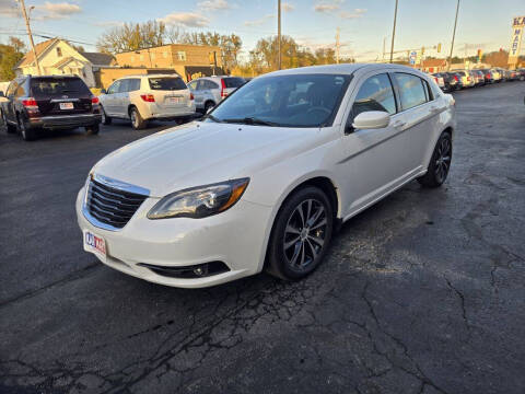 2012 Chrysler 200 Touring
