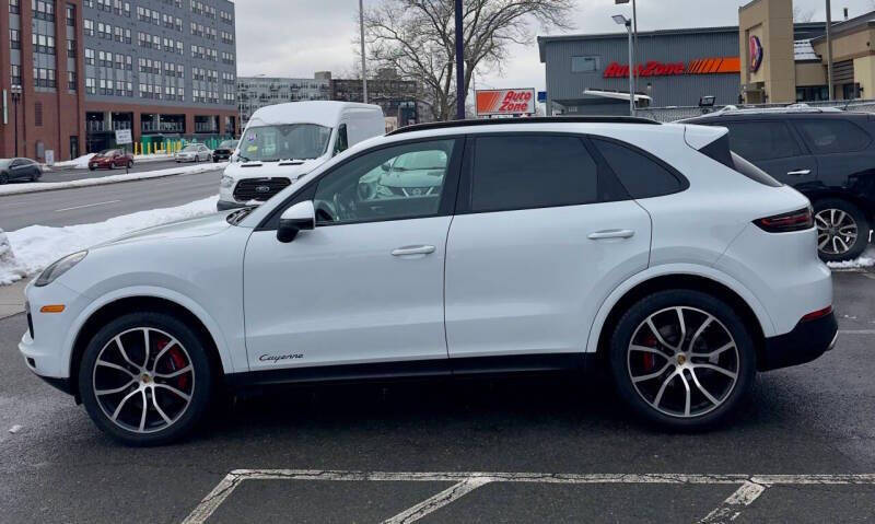 2021 Porsche Cayenne