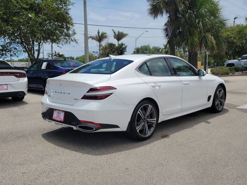 2025 Genesis G70