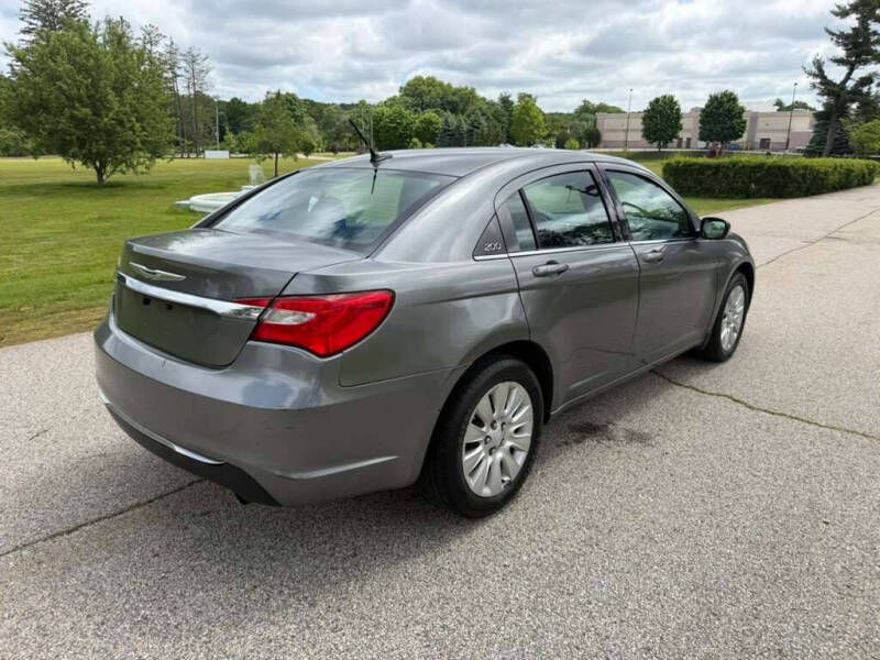 2012 Chrysler 200 LX