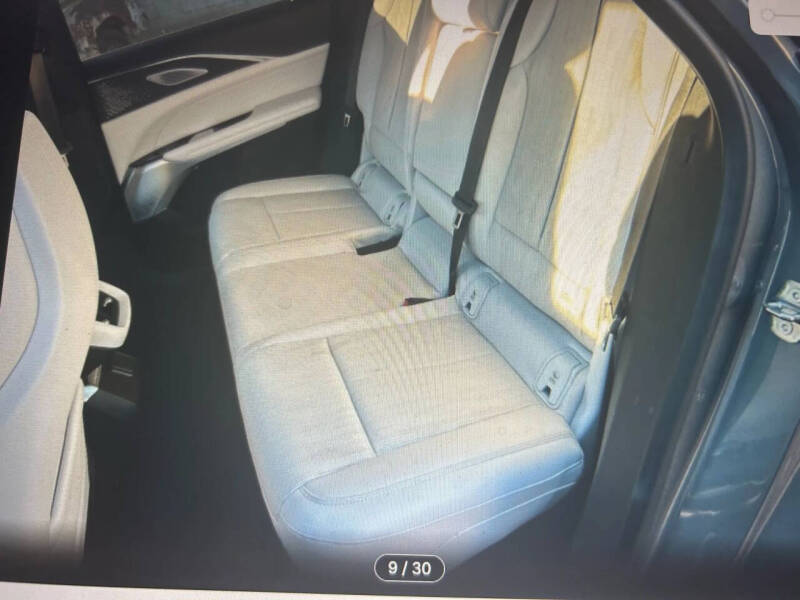 2023 Cadillac LYRIQ Luxury