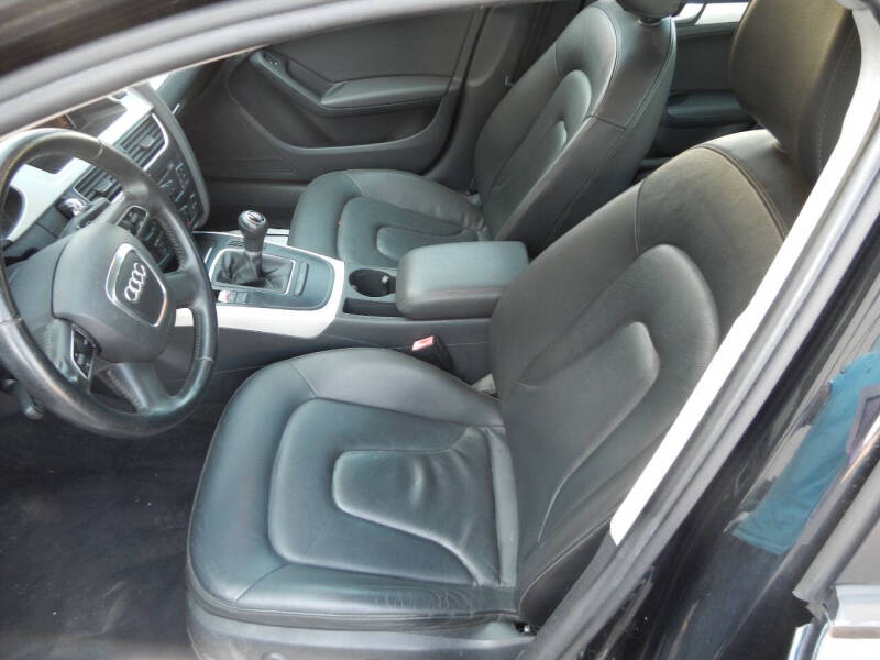 2010 Audi A4 2.0T quattro Premium