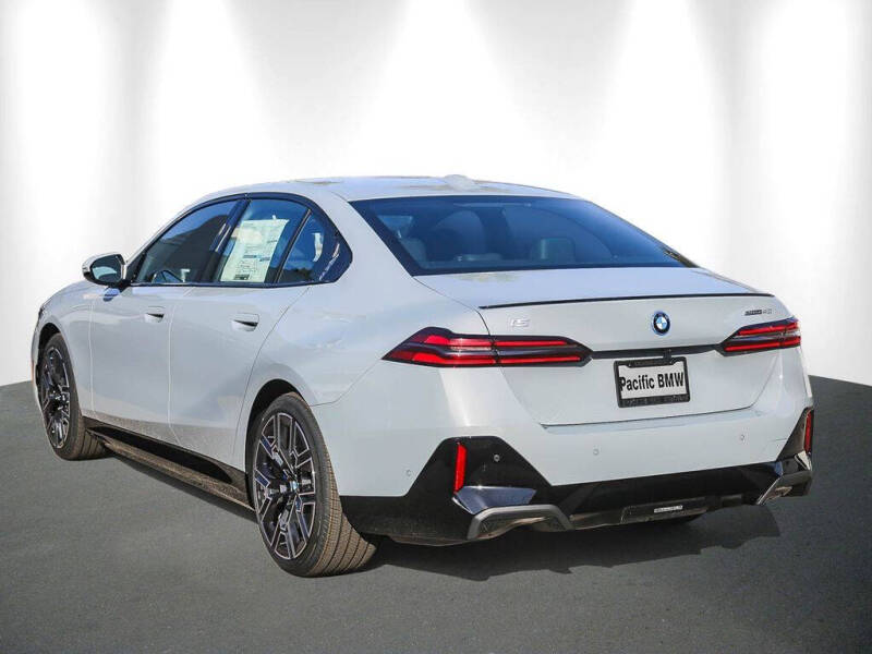 2027 BMW i5 eDrive40
