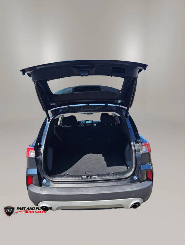 2022 Ford Escape SE