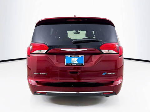 2020 Chrysler Pacifica Hybrid Limited