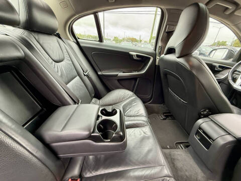 2013 Volvo S60 T5 Premier