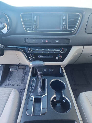 2019 Kia Sedona LX