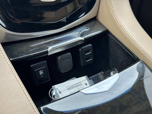 2018 Cadillac Escalade Platinum