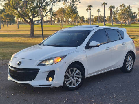 2013 Mazda MAZDA3 i Grand Touring