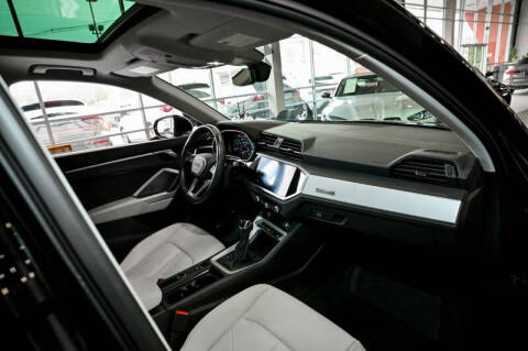 2021 Audi Q3 quattro S line Premium 45 TFSI