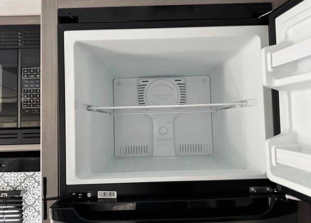 2022 Coleman Lantern Lt