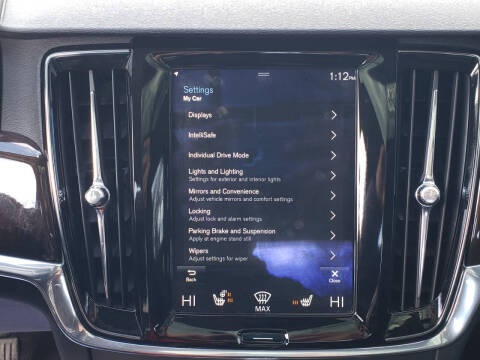 2018 Volvo S90 T6 Momentum