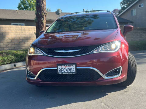 2018 Chrysler Pacifica Touring L Plus