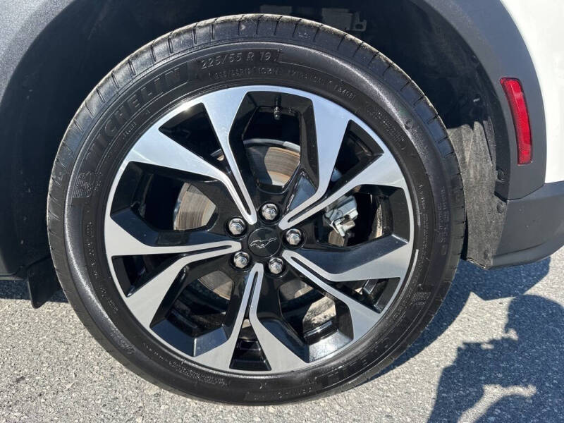 2024 Ford Mustang Mach-E Select