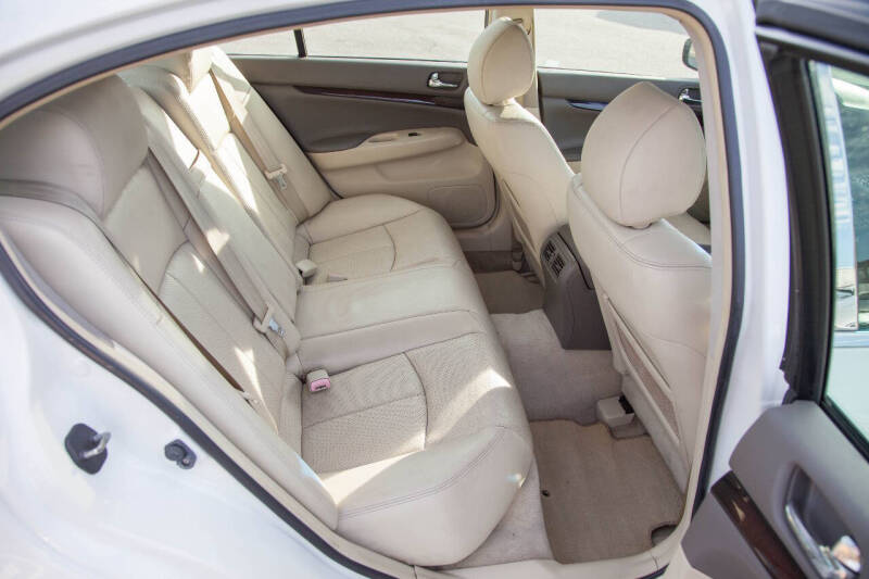 2013 Infiniti G37 Sedan x