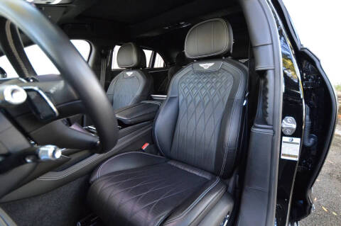 2022 Bentley Flying Spur V8