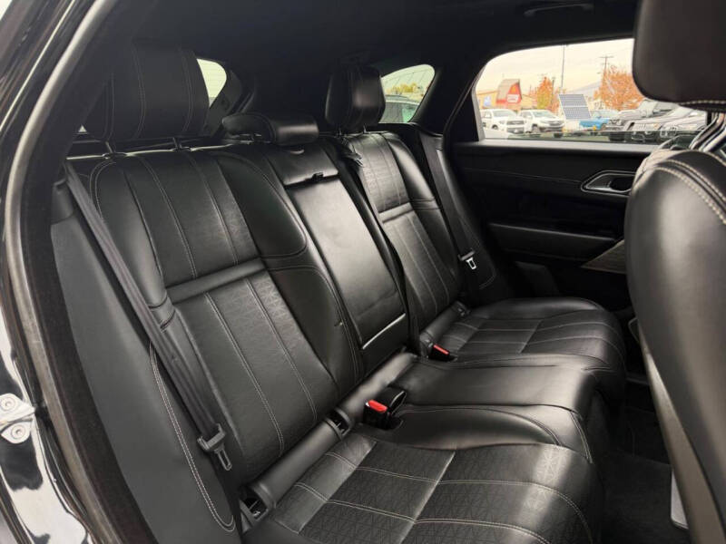 2018 Land Rover Range Rover Velar P250 R-Dynamic HSE