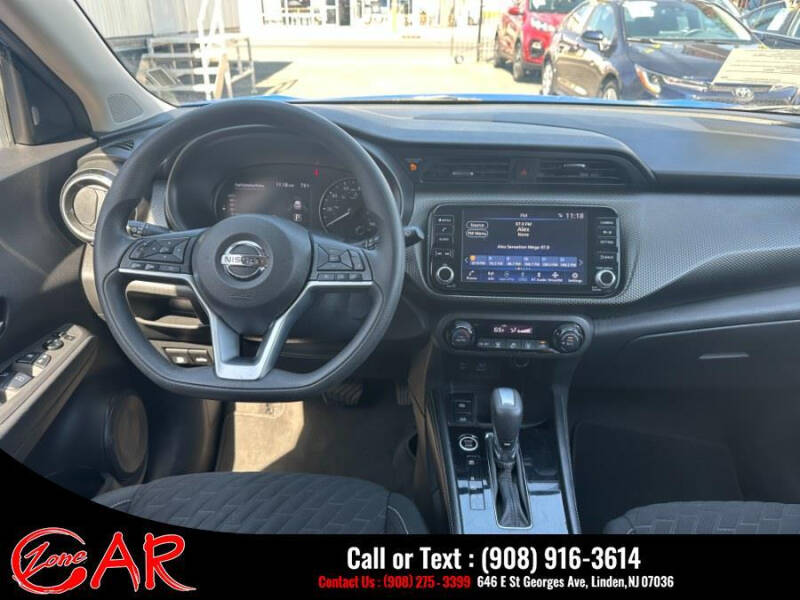 2021 Nissan Kicks SV