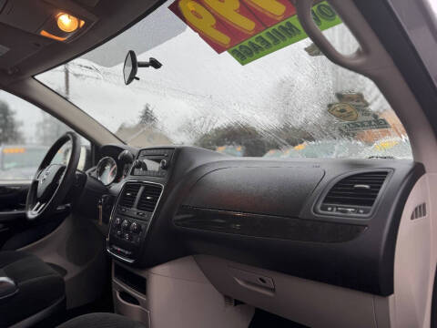 2017 Dodge Grand Caravan SE